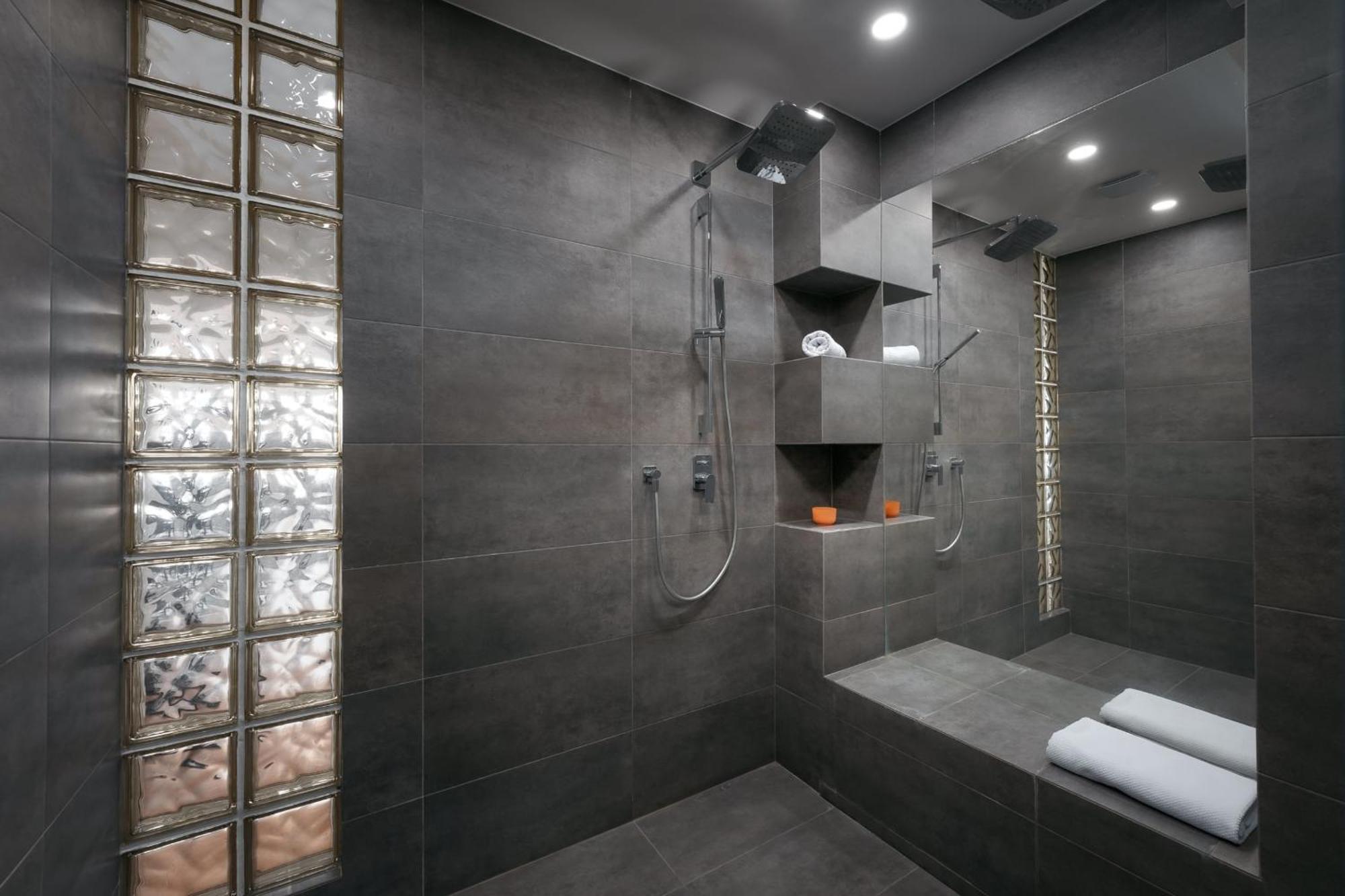 Dot 3 Bdr Apartment With Tyn Cathedral View & Ac Prague Extérieur photo