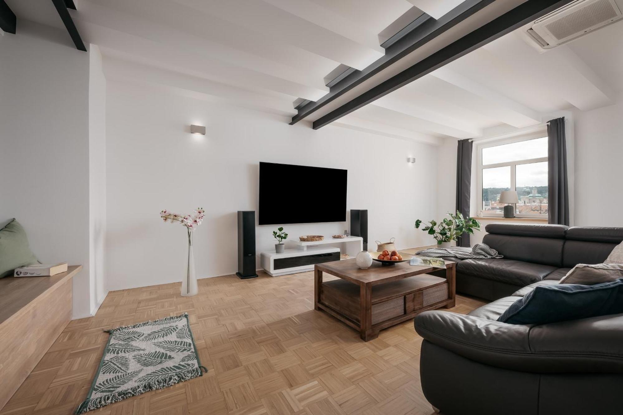 Dot 3 Bdr Apartment With Tyn Cathedral View & Ac Prague Extérieur photo